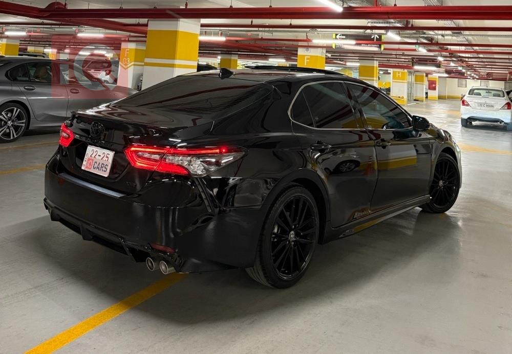 تۆیۆتا کامری